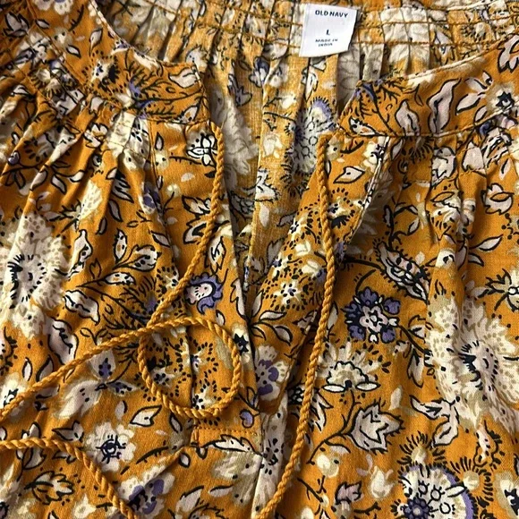 NWOT Old Navy yellow floral peasant split top blouse - Picture 5 of 10